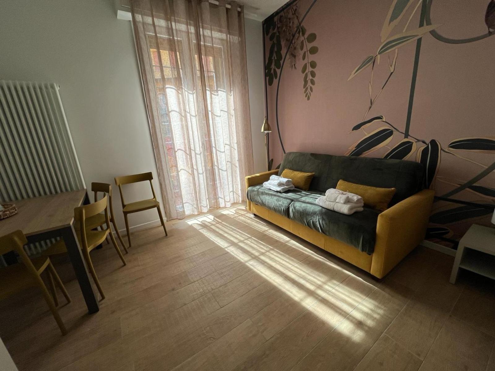 Calari Rooms - Monolocale Bologna Exterior photo